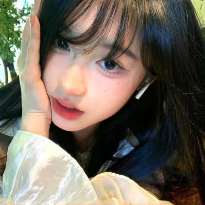 白色的女人